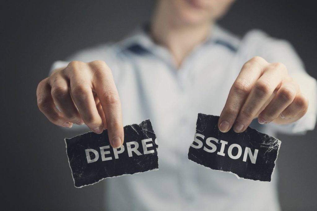 Depresyon – Semptomlar, Sebepler & Tedavi